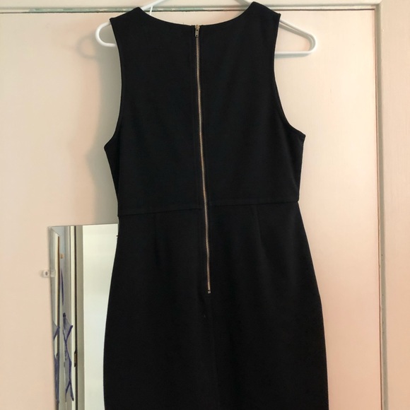 Black and white dress - Picture 4 of 4